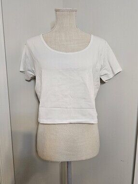 White Short Sleeved Crop Top
